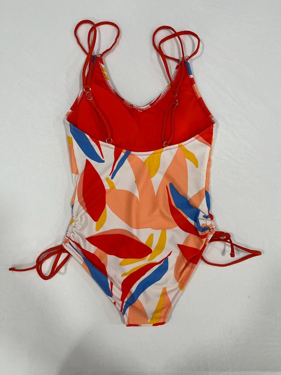 Kadın Çok Renkli Tropikal Desenli Astarlı Mayo HZL25S-AR1823