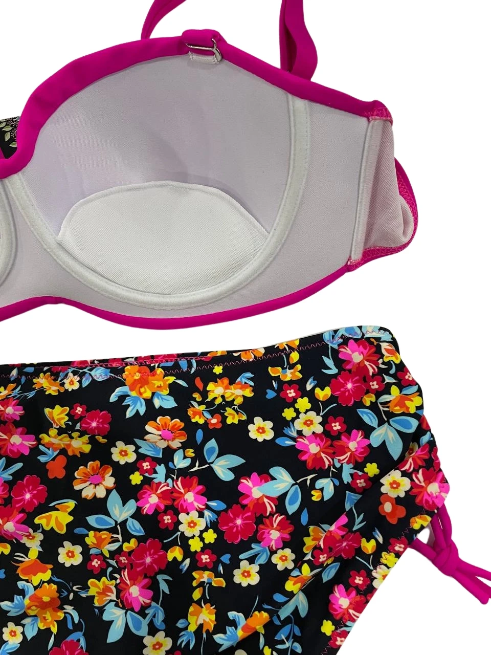 Kadın Fuşya Çiçek Desenli Taş İşlemeli Büyük Beden Astarlı Bikini Takım HZL25S-LC3312