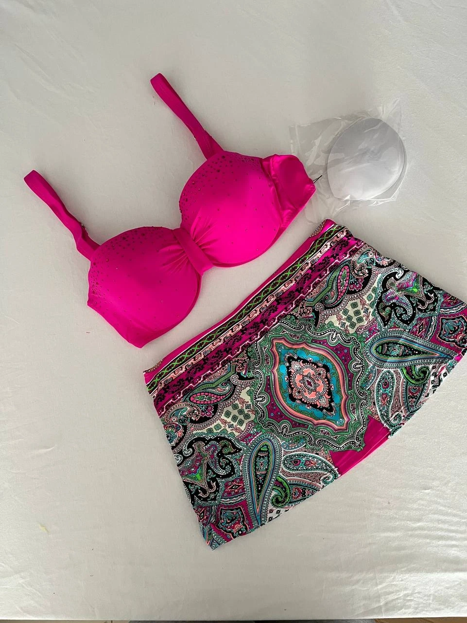 Kadın Fuşya Taş İşlemeli Desenli 3 Parça Bikini Takım HZL25S-LC3326