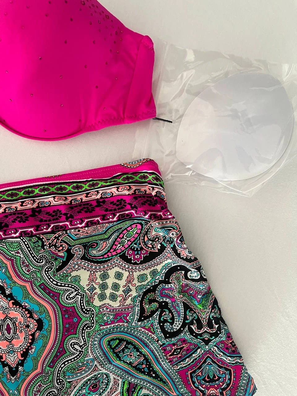 Kadın Fuşya Taş İşlemeli Desenli 3 Parça Bikini Takım HZL25S-LC3326