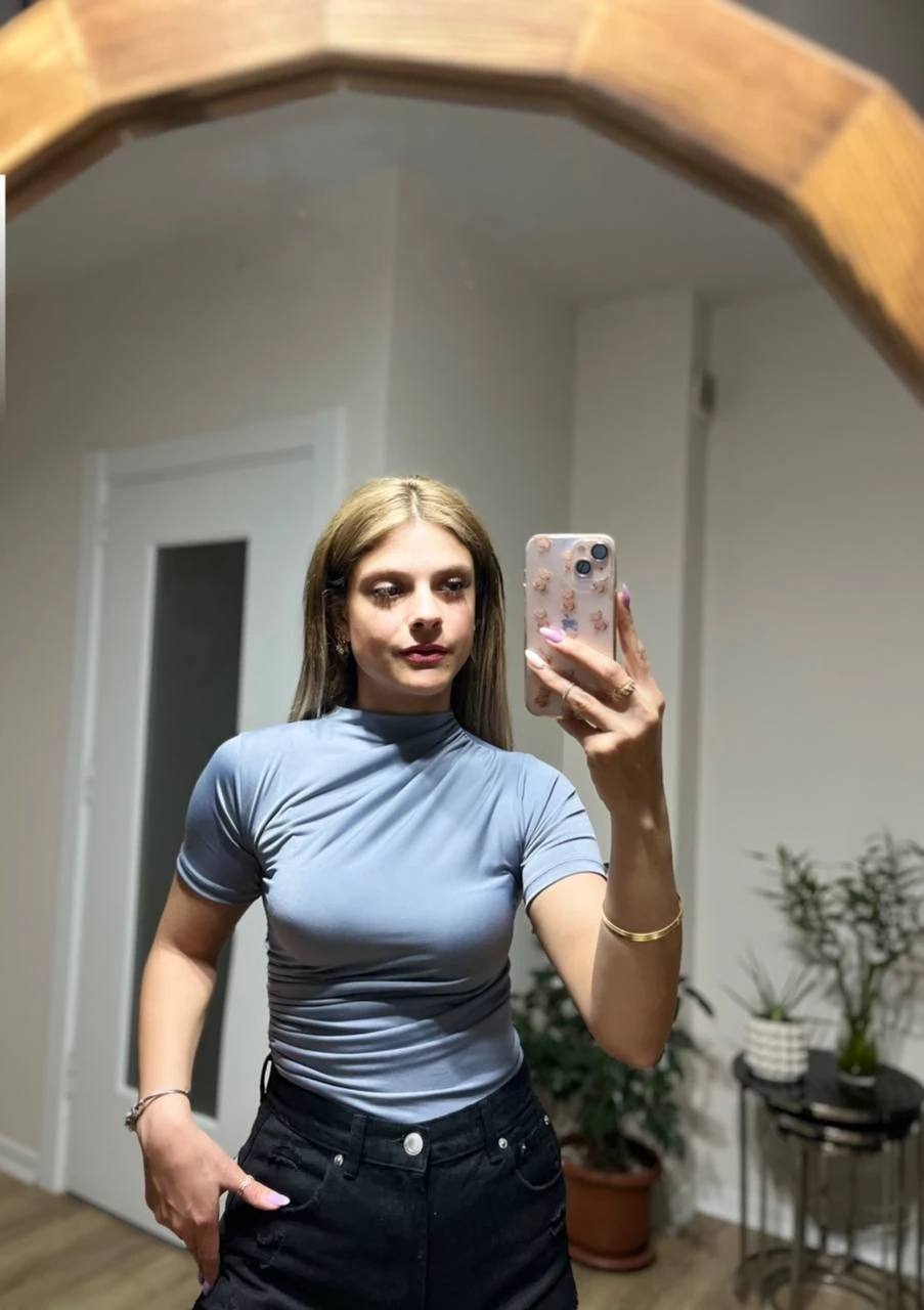 Kadın Gri Büzgü Detay Yarım Kol Sandy Bluz HZL25S-FRY121741