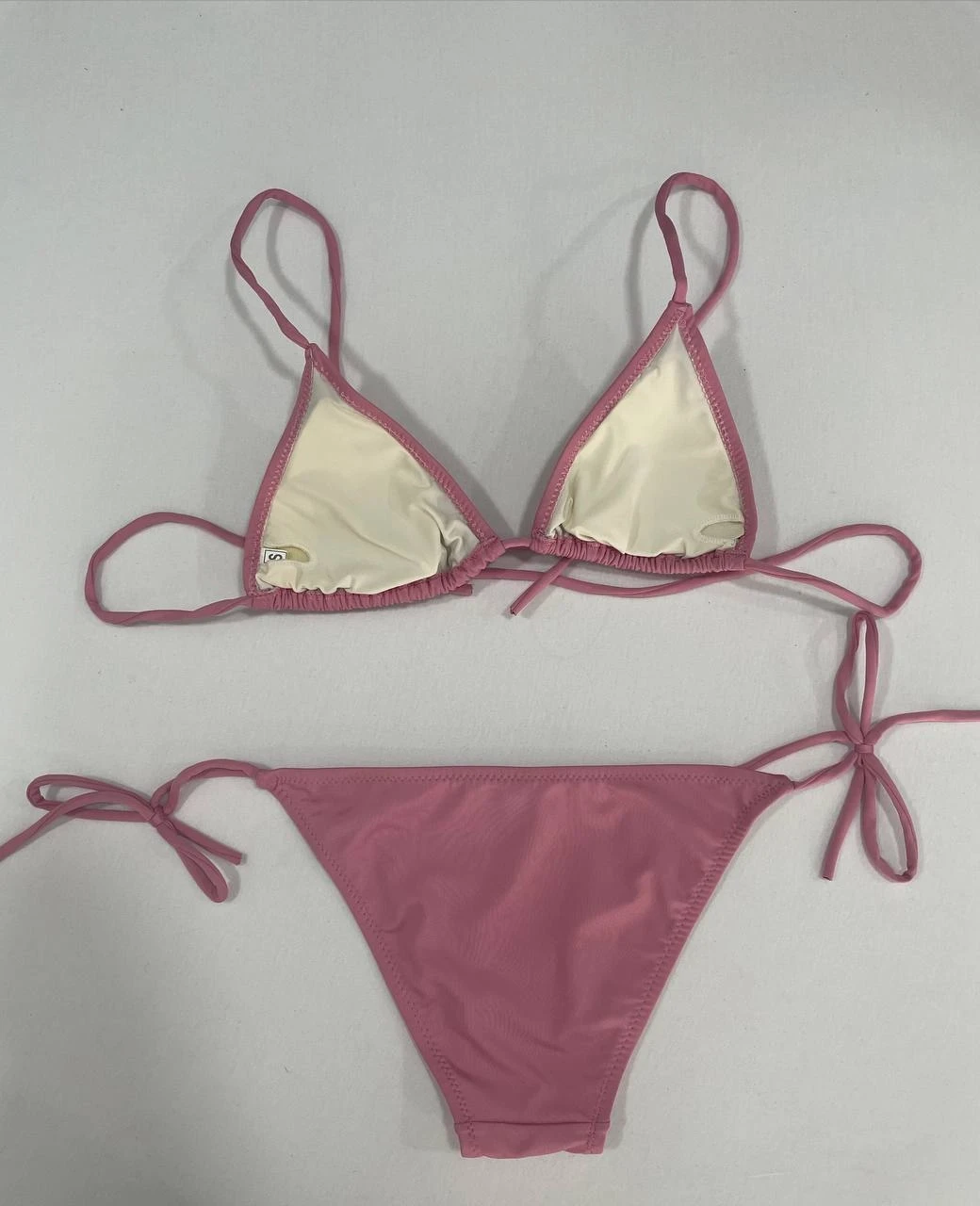 Kadın Gül Kurusu Boyundan İp Bağlamalı Üçgen Bikini Takımı HZL25S-LC5005