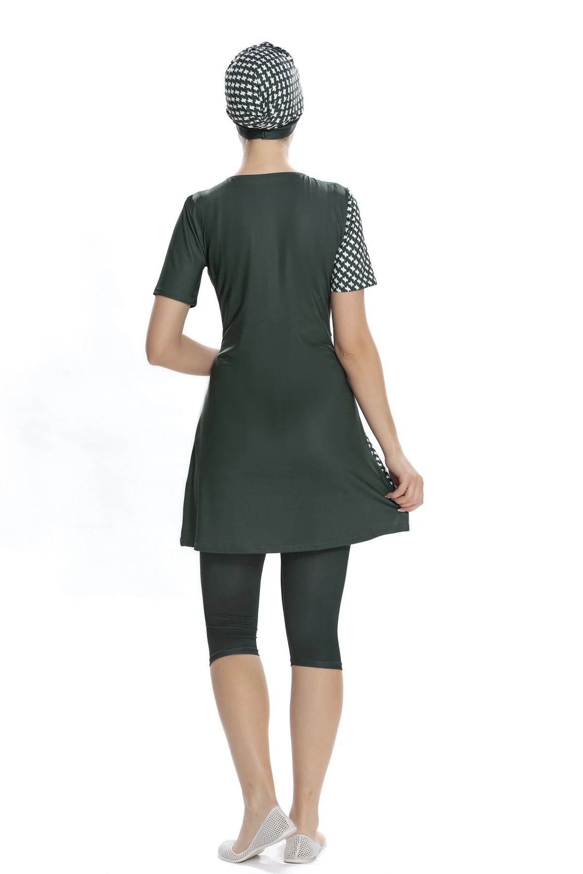 Kadın Haki Yarım Kol Kazayağı Desenli Yarı Kapalı Taytlı Mayo HZL25S-AR204/29