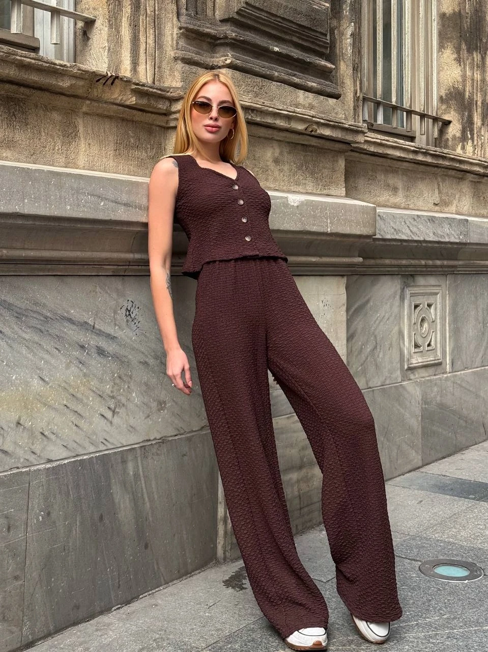 Kadın Kahverengi Beli Lastilkli Gofre Kumaş Pantolon HZL24S-ZK13261