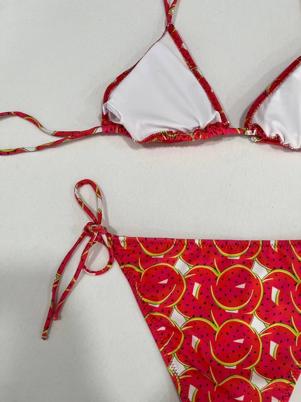 Kadın Kırmızı Karpuz Desen Boyundan İp Bağlamalı Üçgen Bikini Takımı HZL25S-LC5005