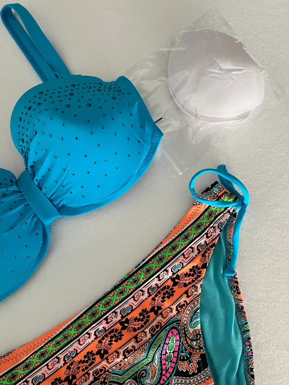 Kadın Mavi Taş İşlemeli Desenli 3 Parça Bikini Takım HZL25S-LC3326