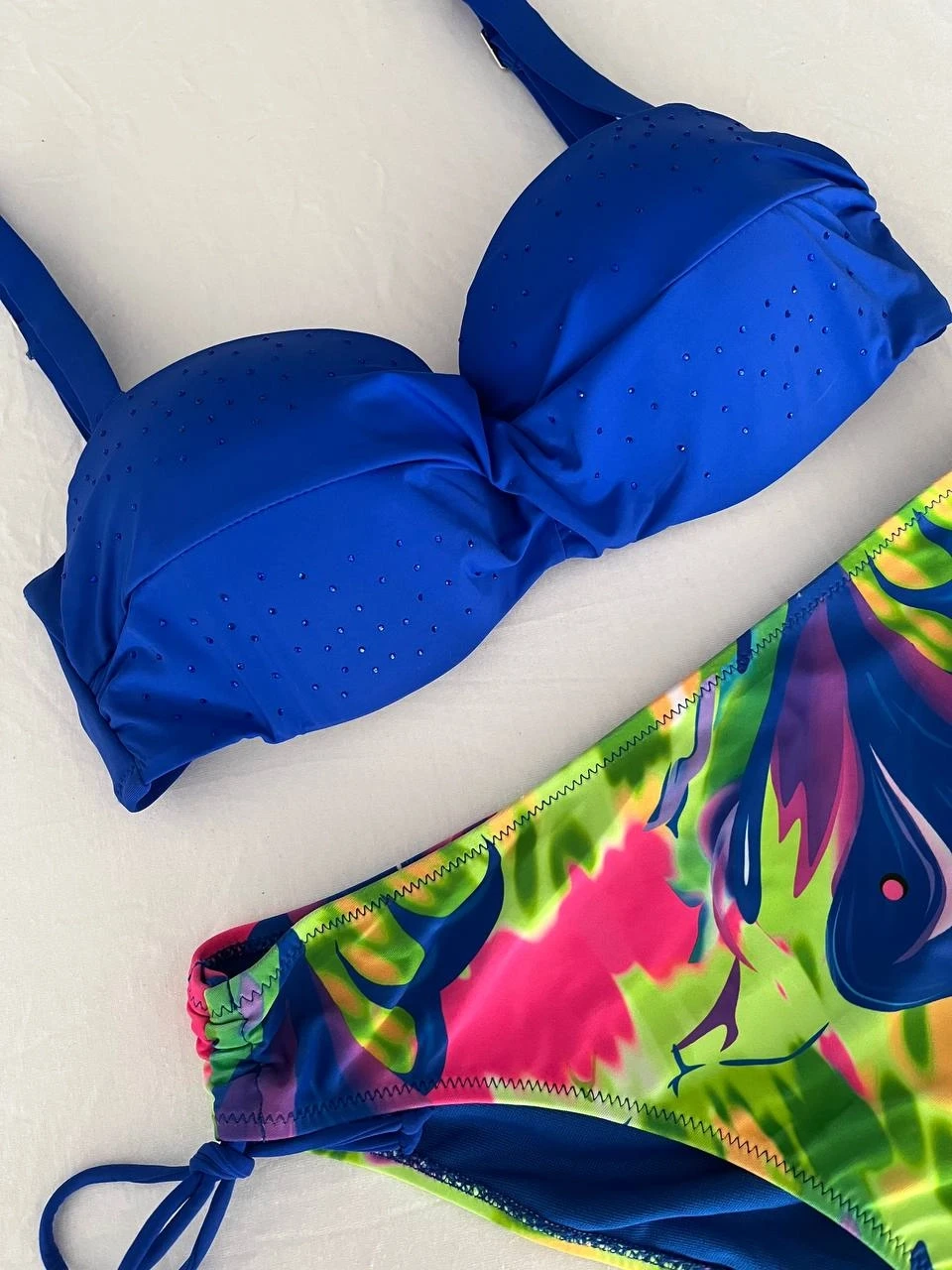 Kadın Saks Mavi Taş İşlemeli Astarlı Bikini Takım HZL25S-LC3334