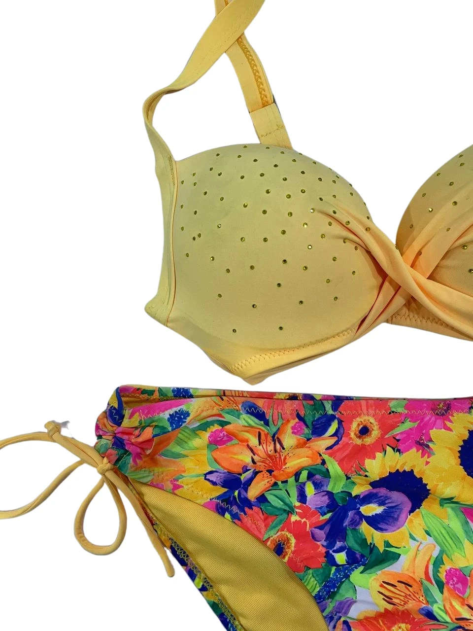 Kadın Sarı Çiçek Desenli Taş İşlemeli  Astarlı Bikini Takım HZL25S-LC3313