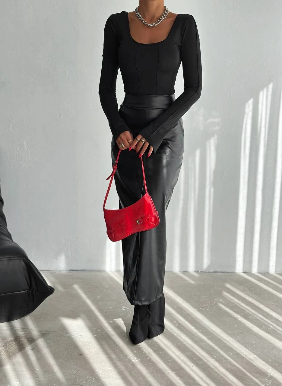 Kadın Siyah Arkadan Yırtmaçlı Fermuarlı Cepli Kalem Etek HZL25W-FRY122431