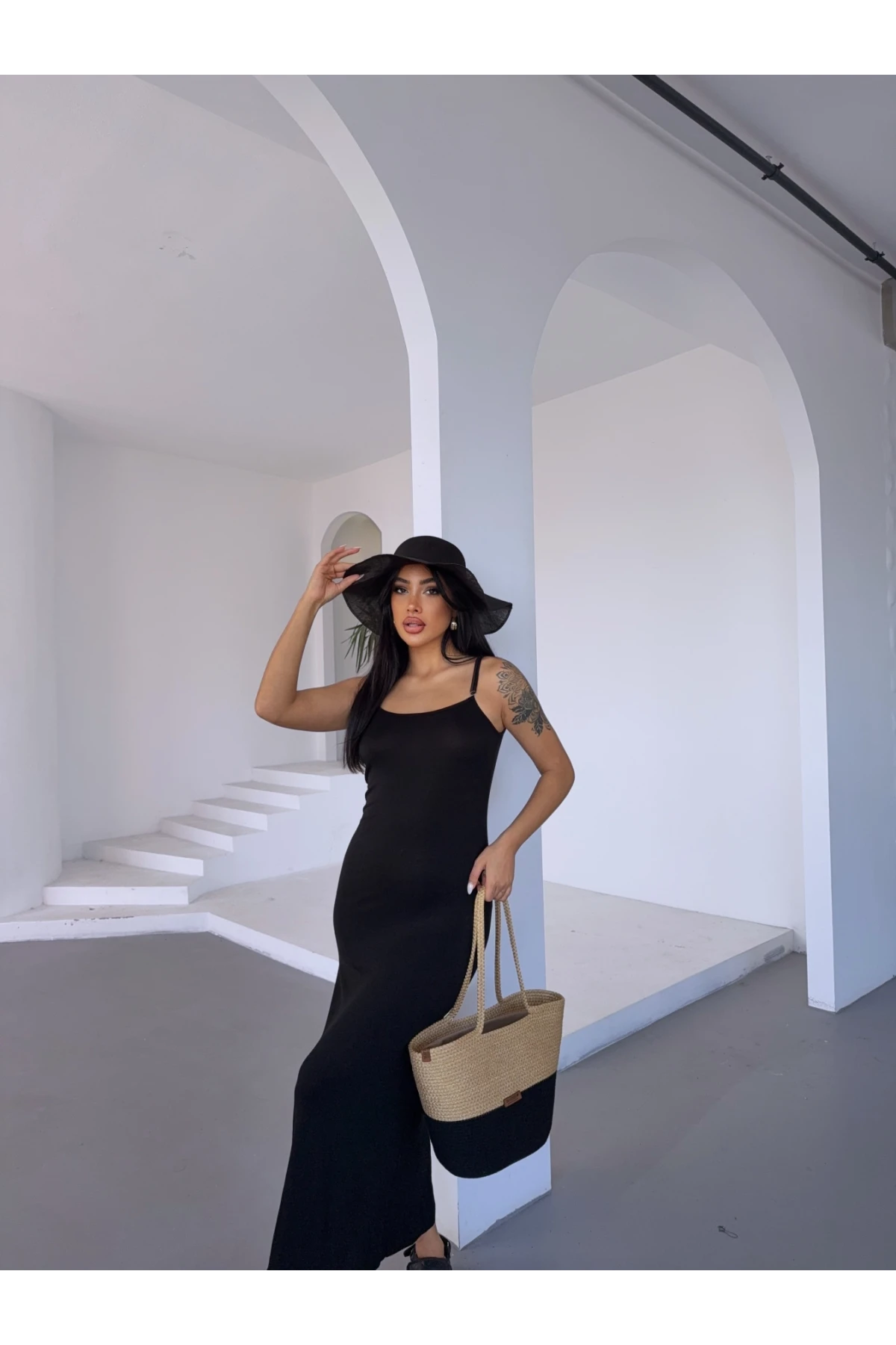 Kadın Siyah Ayarlanabilir Askılı Midi Boy Elbise HZL25S-FRY122921