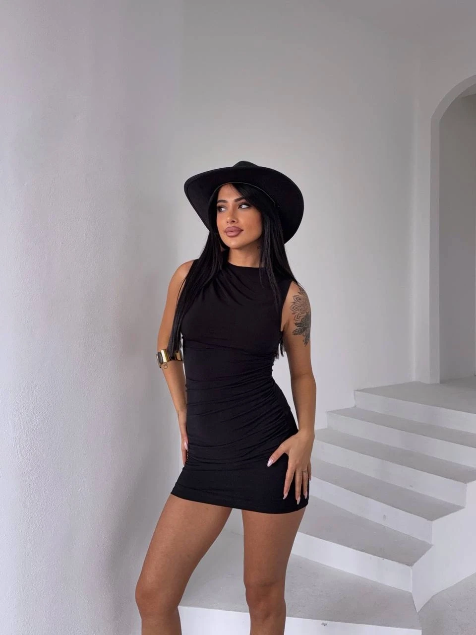 Kadın Siyah Beli Drapeli Sandy Kumaş Mini Elbise HZL25S-FRY122981