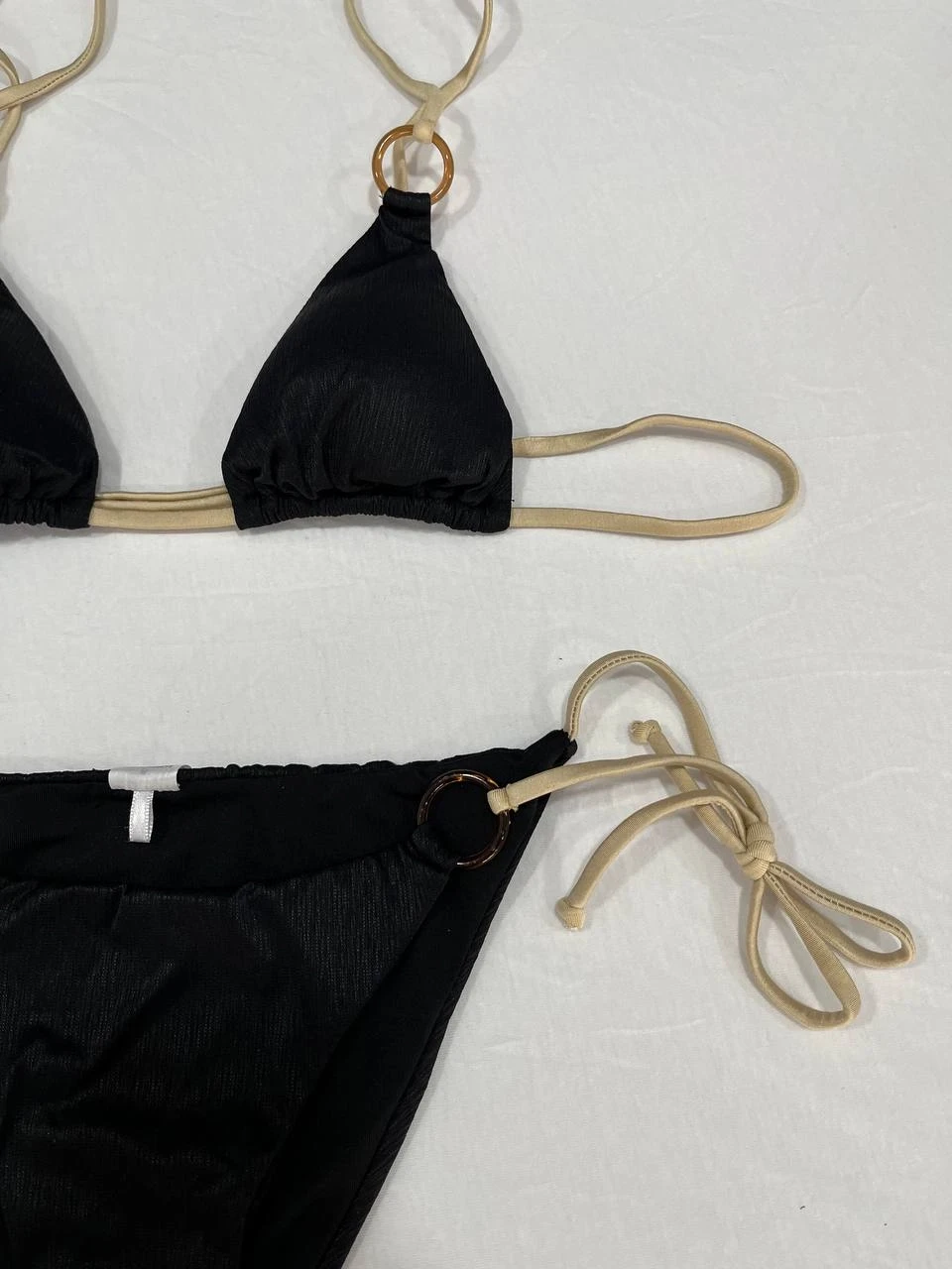 Kadın Siyah Halka Detaylı İp Bağlamalı Astarlı Bikini Takım HZL25S-AR1617