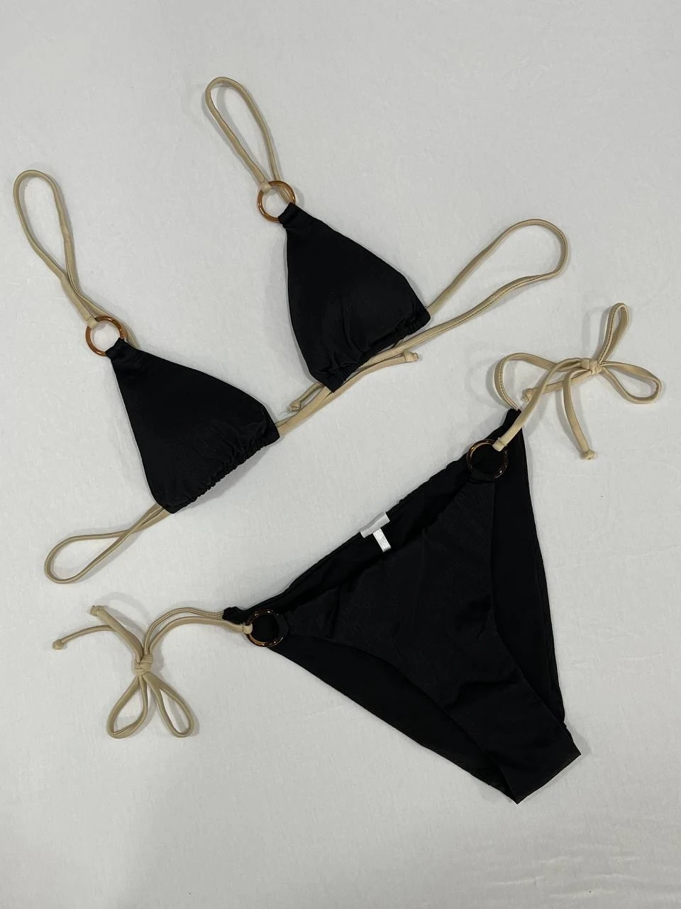 Kadın Siyah Halka Detaylı İp Bağlamalı Astarlı Bikini Takım HZL25S-AR1617