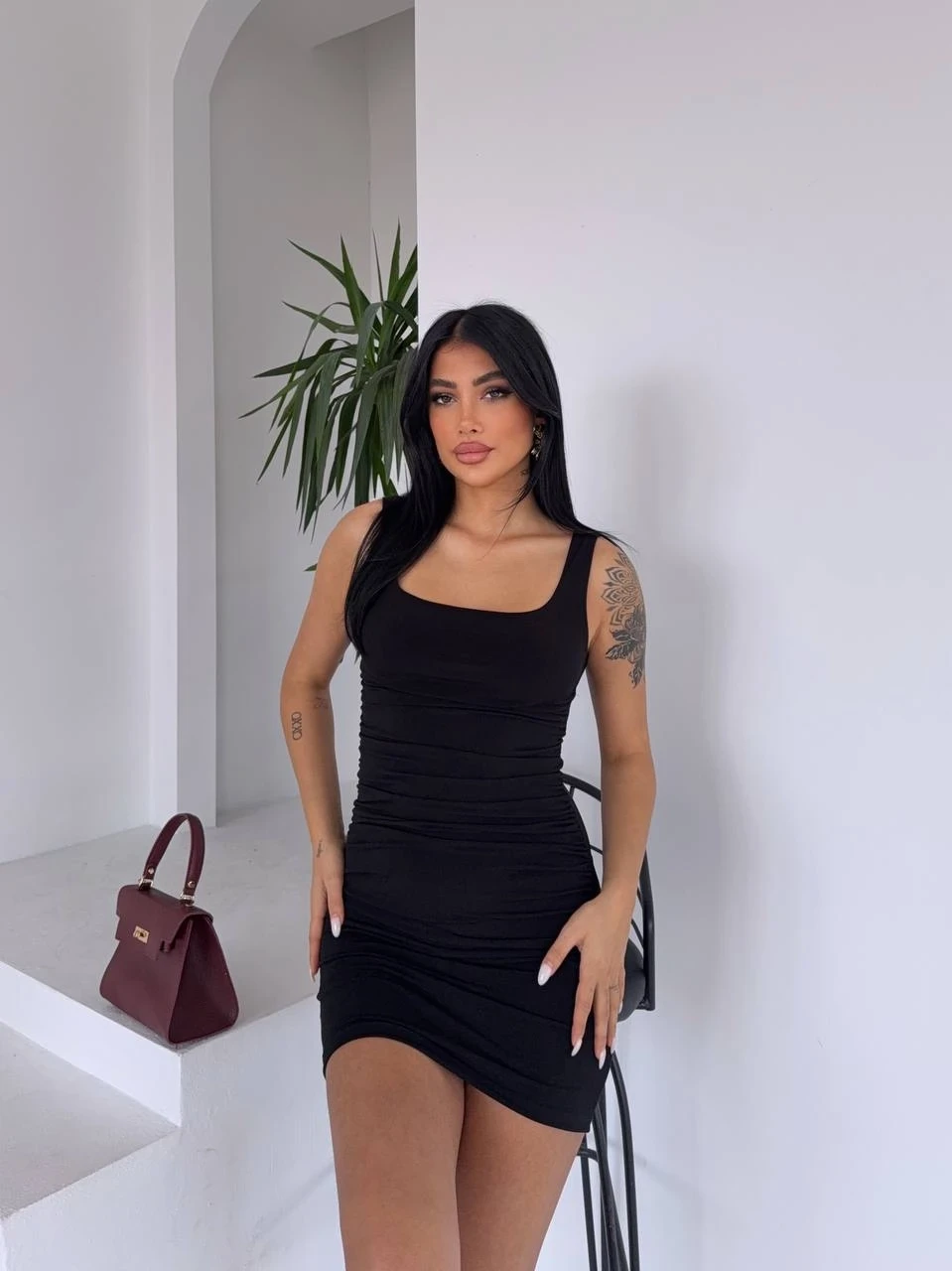 Kadın Siyah Kalın Askılı Yanlardan Drapeli Mini Elbise HZL25S-FRY123081