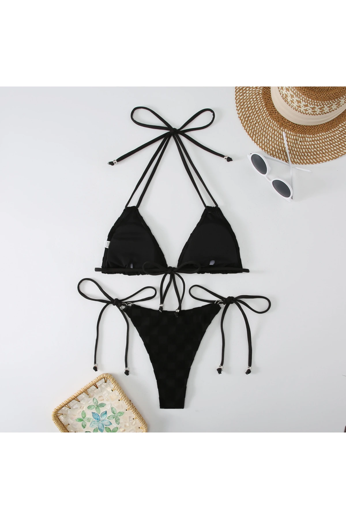 Kadın Siyah İp Bağlamalı Aksesuarlı Astarlı Yüksek Bel Üçgen Bikini Takım HZL24S-LC2229
