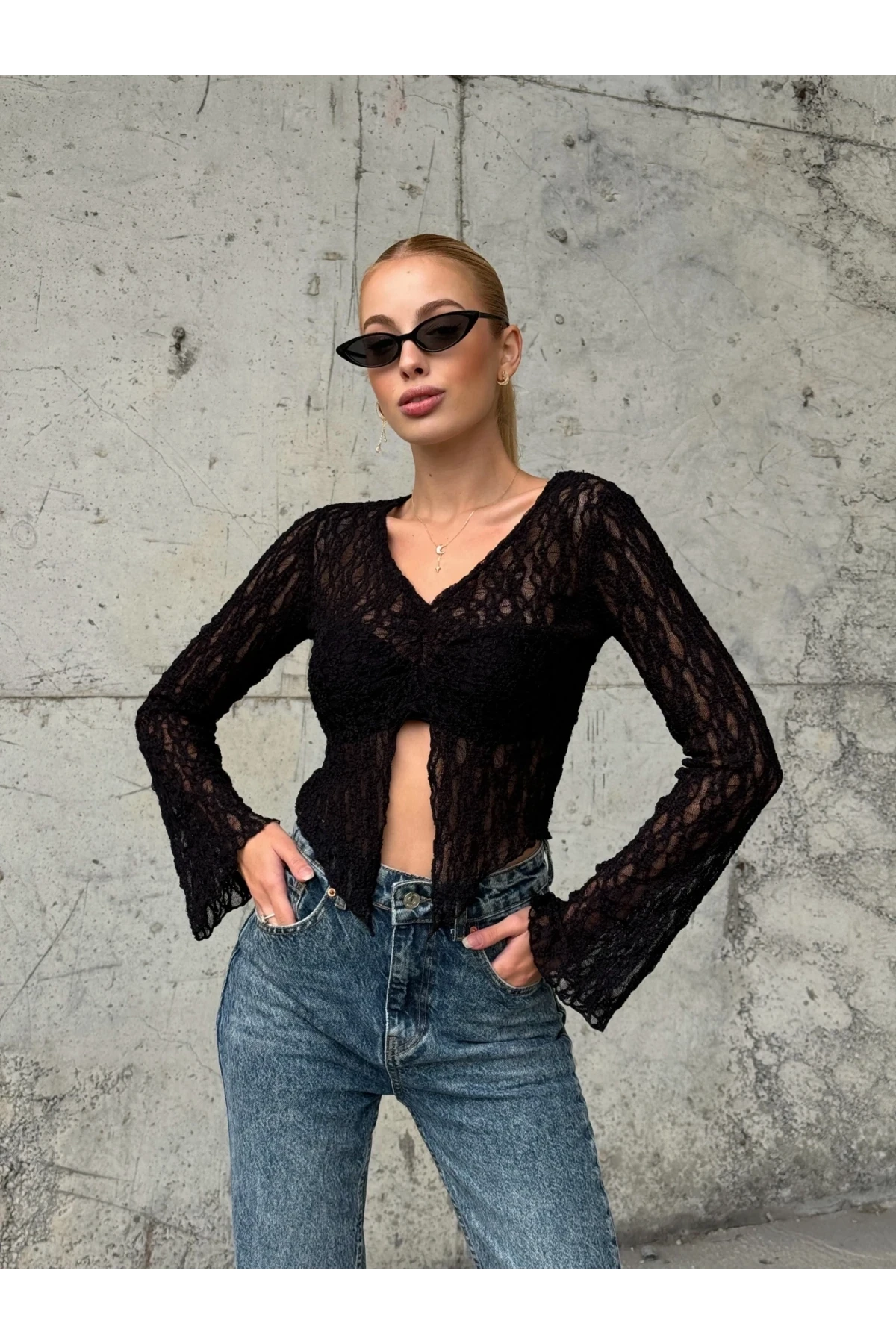 Kadın Siyah Önü Büzgülü İspanyol Kol Tül Bluz HZL24S-ZK13381