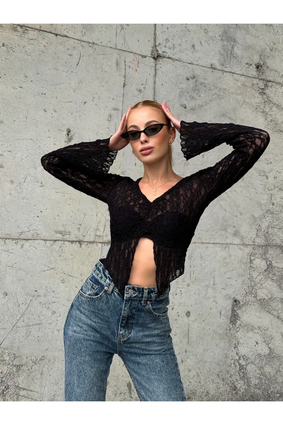 Kadın Siyah Önü Büzgülü İspanyol Kol Tül Bluz HZL24S-ZK13381