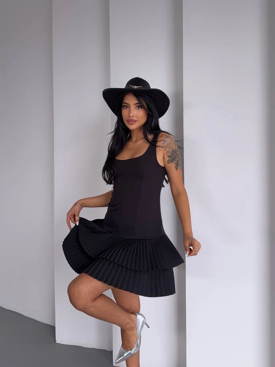 Kadın Siyah Pileli Şortlu Mini Elbise HZL25S-FRY122991