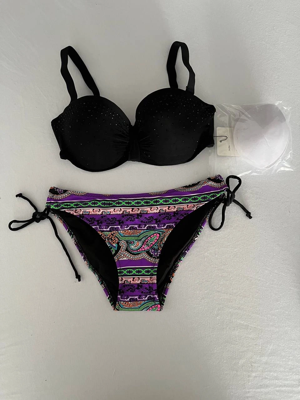 Kadın Siyah Taş İşlemeli Desenli 3 Parça Etekli Bikini Takım HZL25S-LC3326