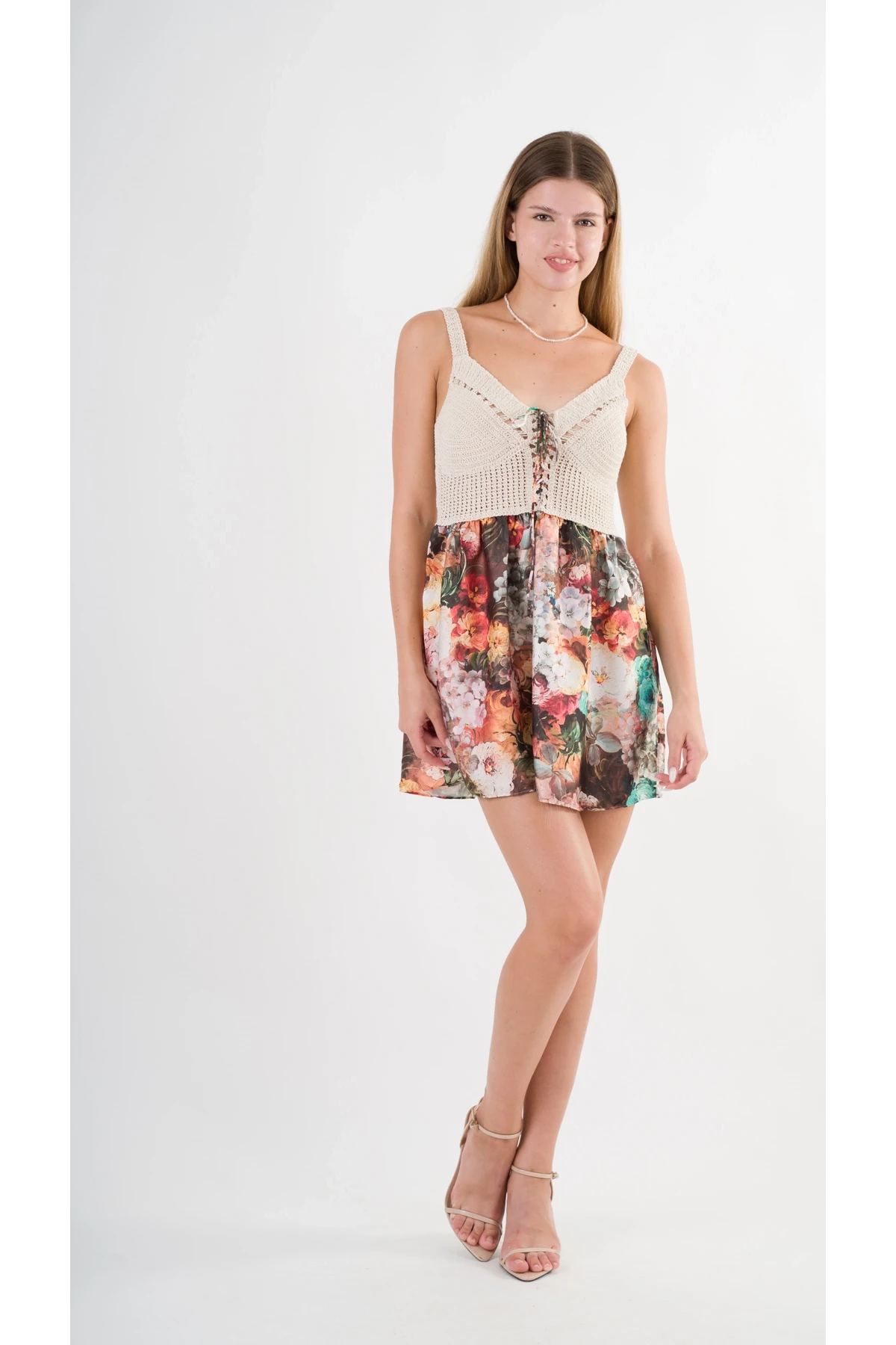 Kadın Yeşil Desenli Saten Yüzeyli V Yaka Halka Detaylı Kuşaklı Mini Elbise HZL24S-YY250