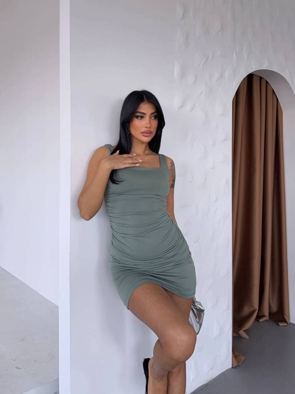 Kadın Yeşil Kalın Askılı Yanlardan Drapeli Mini Elbise HZL25S-FRY123081