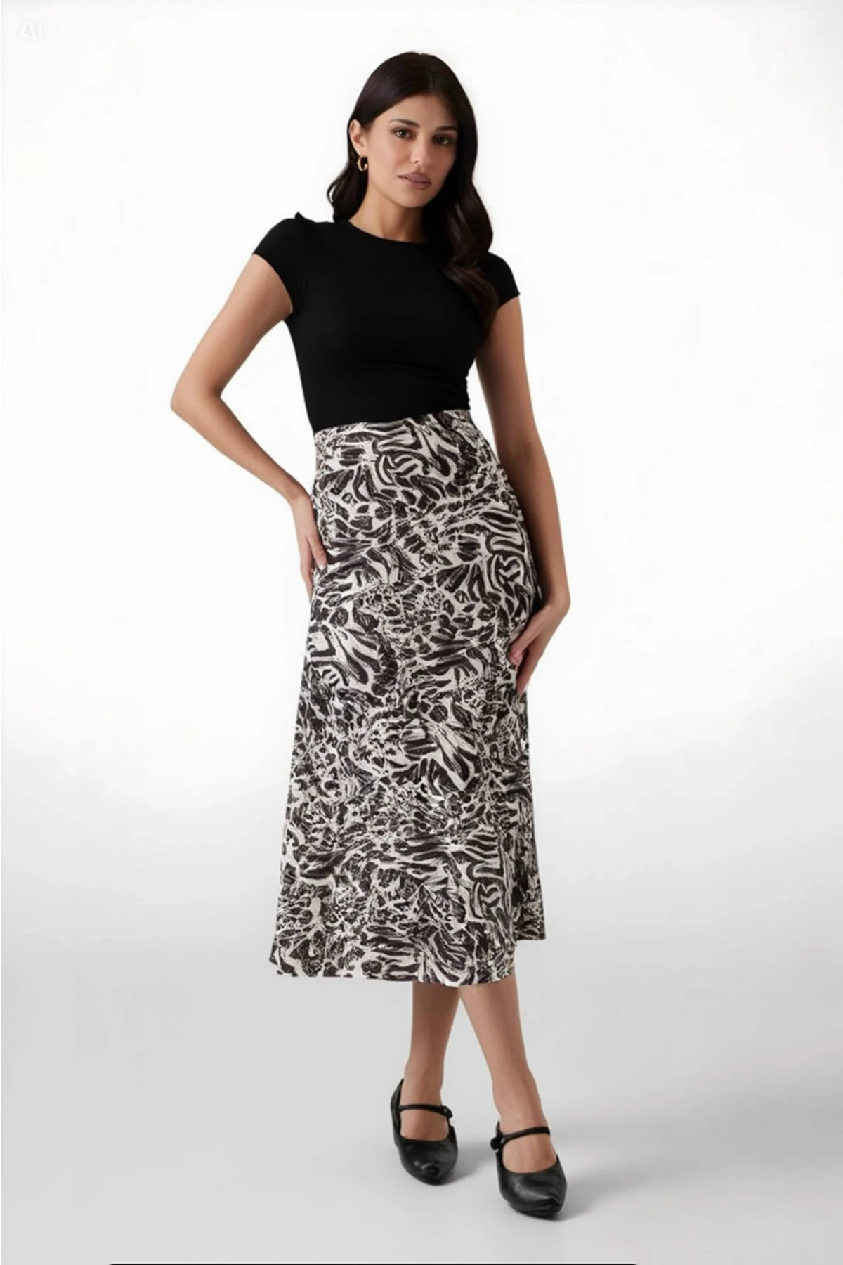 Kadın Açık Bej Zebra Desenli Saten Yüzeyli Beli Lastikli Midi Boy Etek Hzl23S-BD1101471