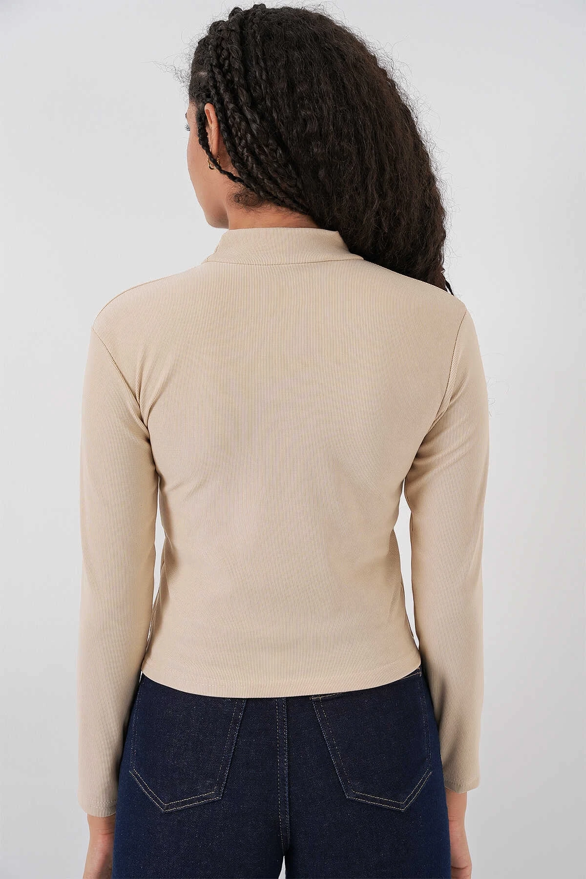 Kadın Bej Yarım Balıkçı Önü Taşlı Body HZL25W-BD19221