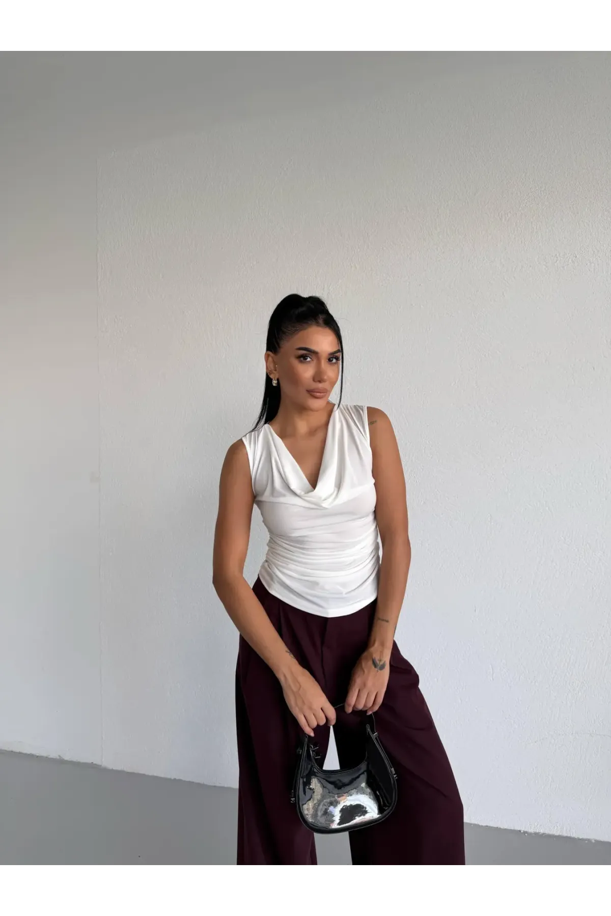 Kadın Beyaz Degaje Yaka Yanlardan Drapeli Sandy Bluz HZL25S-FRY123131