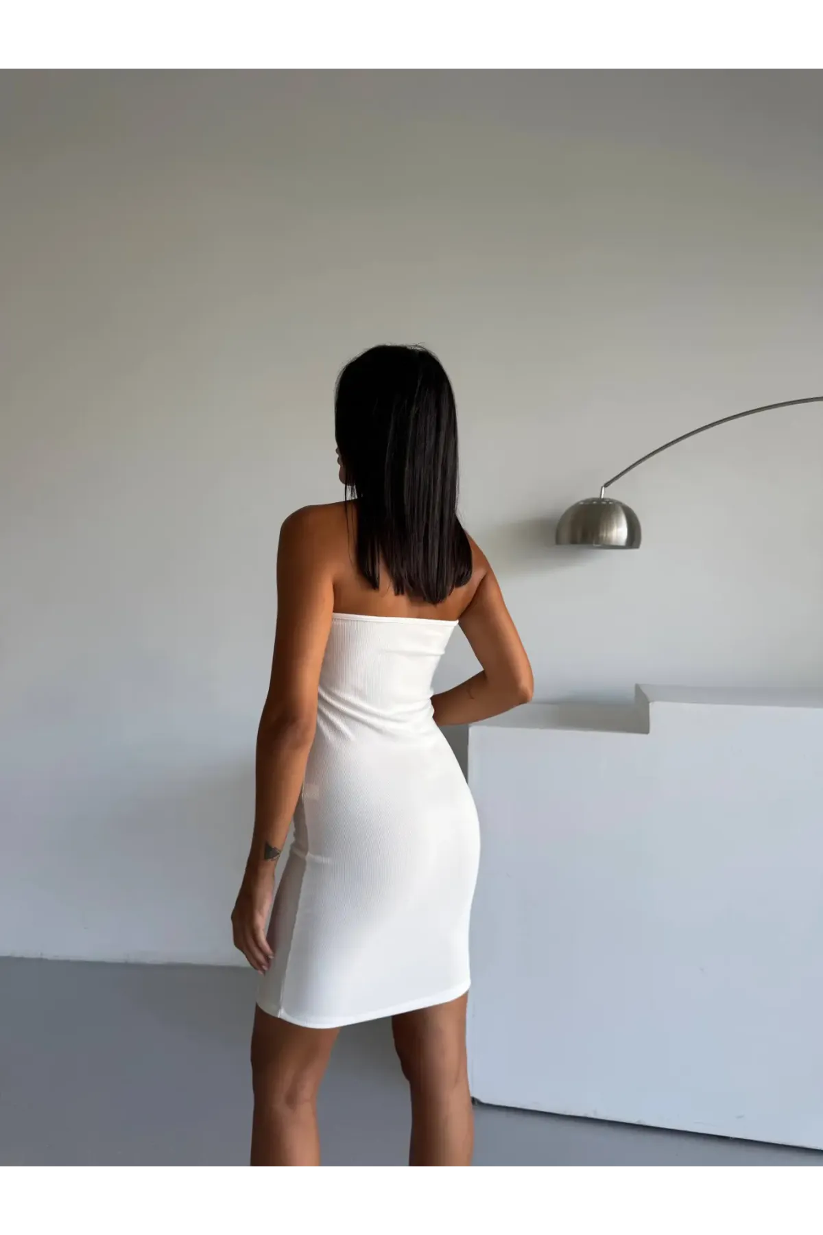 Kadın Beyaz Ottoman Kumaş Halter Yaka Toka Detay Elbise HZL26W-FRY123411