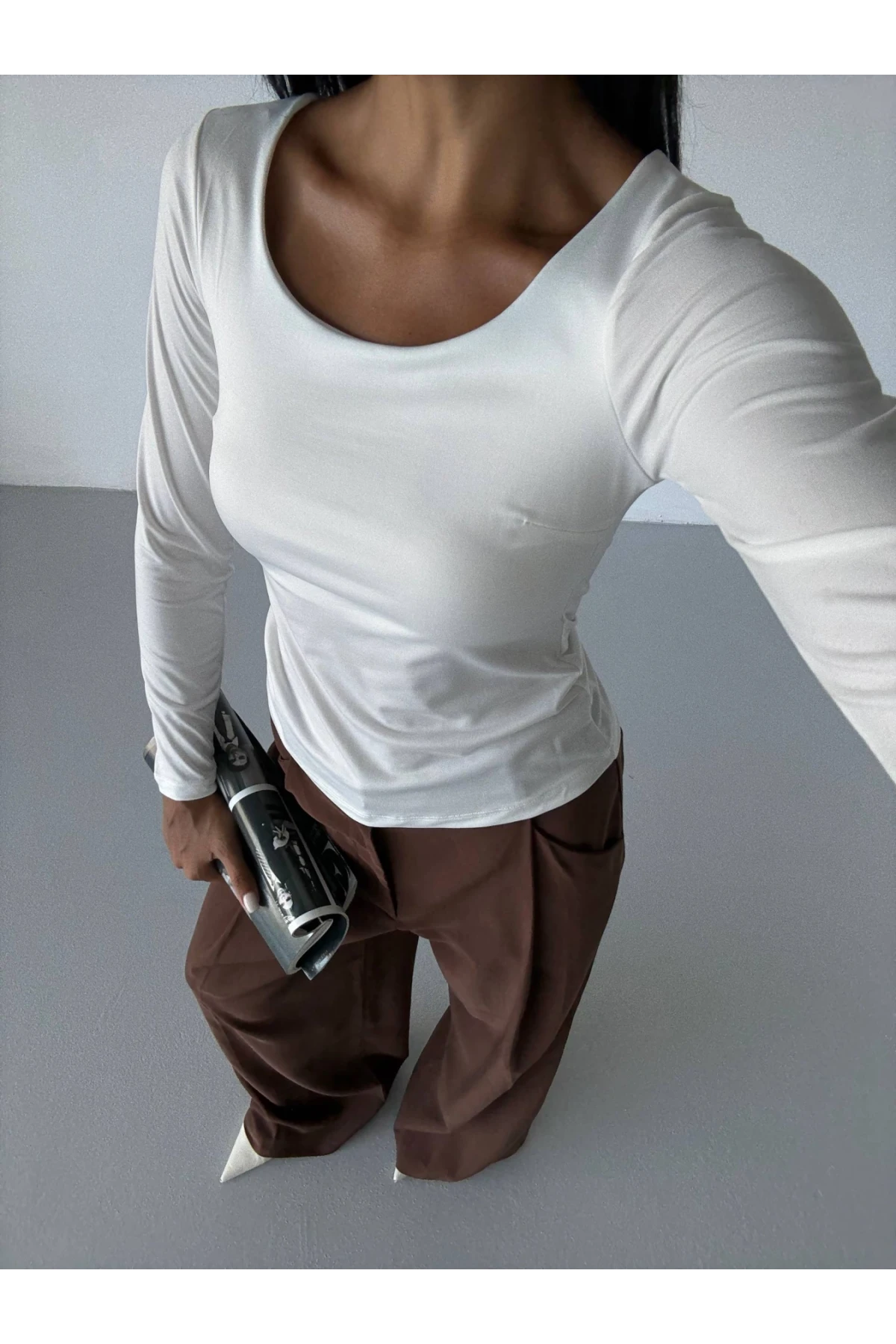 Kadın Beyaz U Yaka Uzun Kollu Sandy Bluz HZL25S-FRY122471