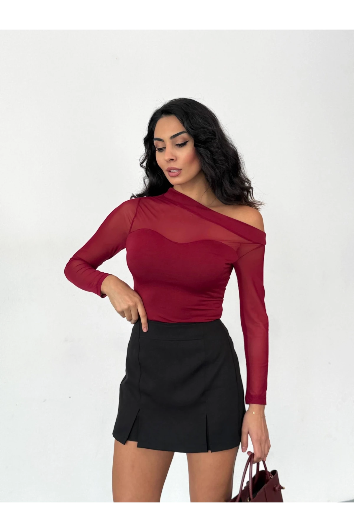 Kadın Bordo Tül Garnili Uzun Kol Şık Rahat Bluz HZL25W-FRY123541