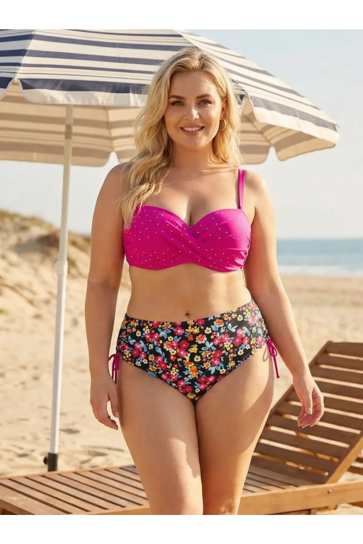 Kadın Fuşya Çiçek Desenli Taş İşlemeli Büyük Beden Astarlı Bikini Takım HZL25S-LC3312