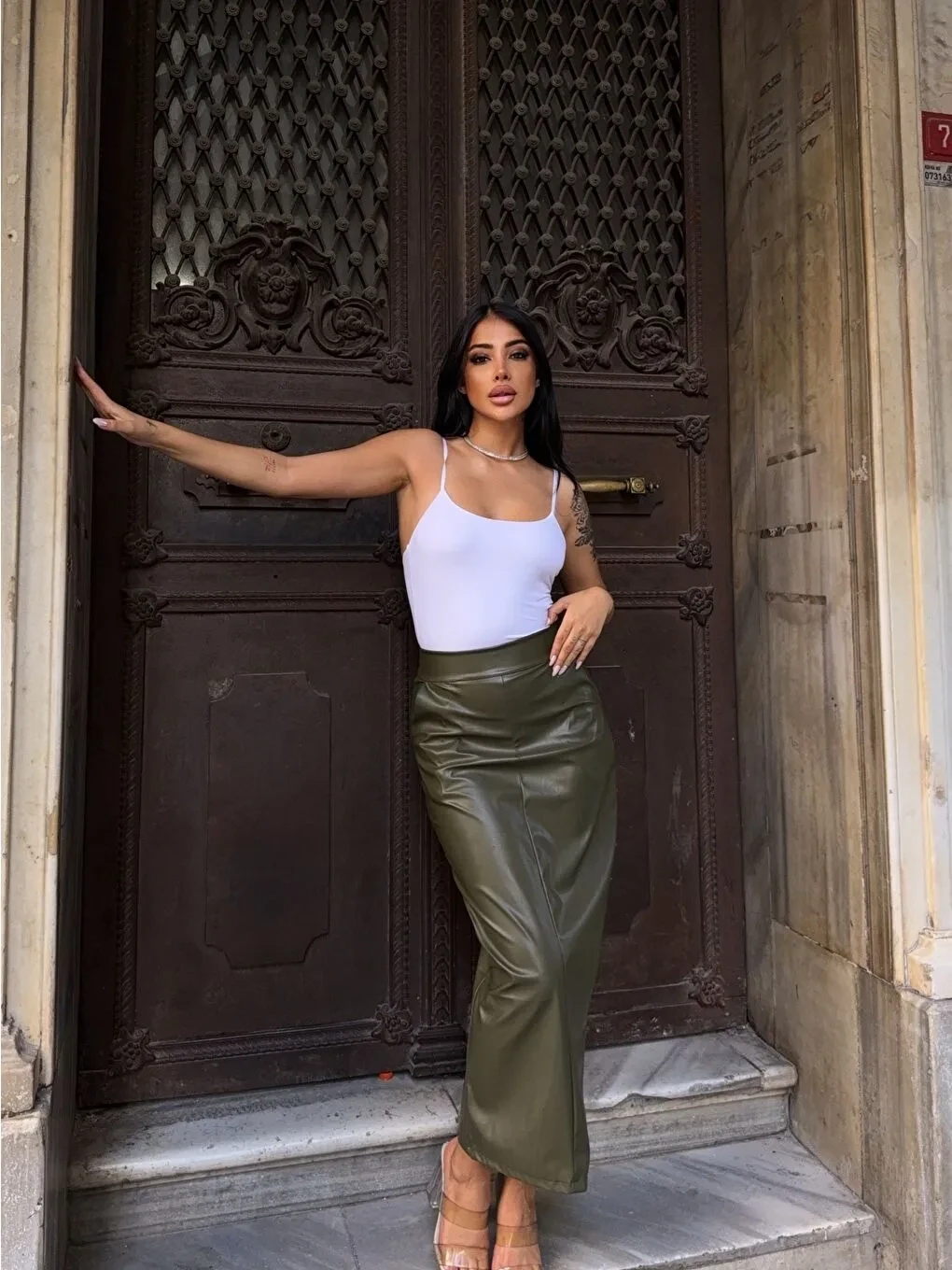 Kadın Haki Arkadan Yırtmaçlı Fermuarlı Cepli Kalem Etek HZL25W-FRY122431