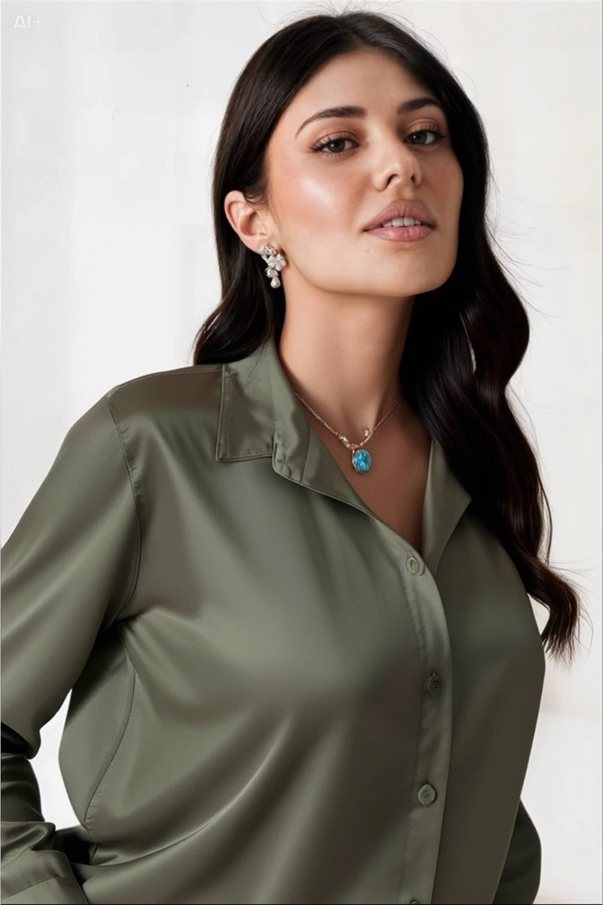 Kadın Haki Hafif Dökümlü Saten Yüzeyli Gömlek Hzl22w-bd139641