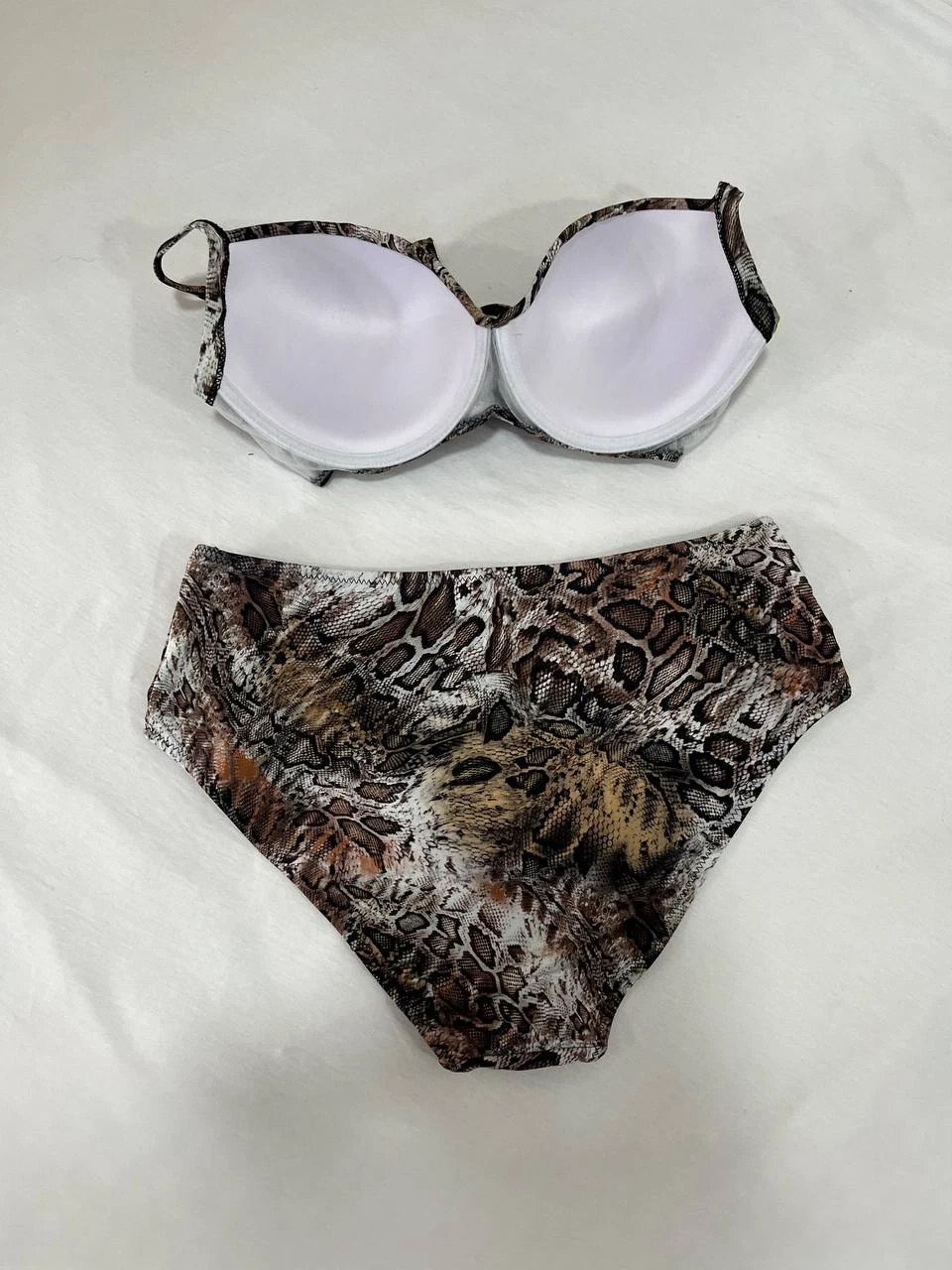 Kadın Kahverengi Leopar Desenli Astarlı Büyük Beden Bikini Takımı HZL25S-LC25006