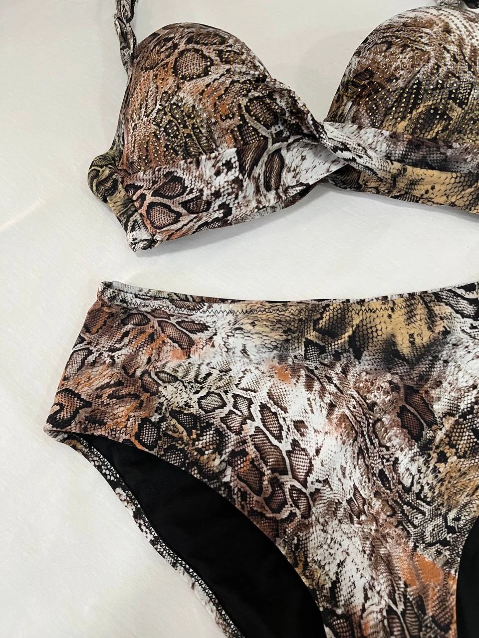 Kadın Kahverengi Leopar Desenli Astarlı Büyük Beden Bikini Takımı HZL25S-LC25006