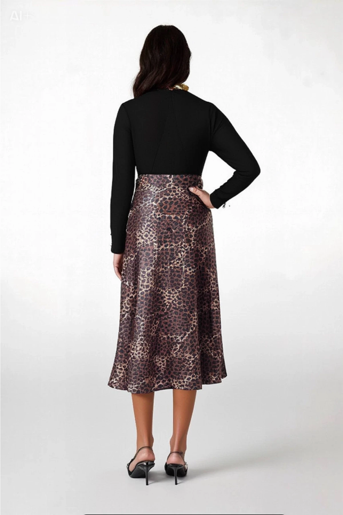 Kadın Kahverengi Leopar Desenli Saten Yüzeyli Beli Lastikli Midi Boy Etek Hzl23s-bd1101471