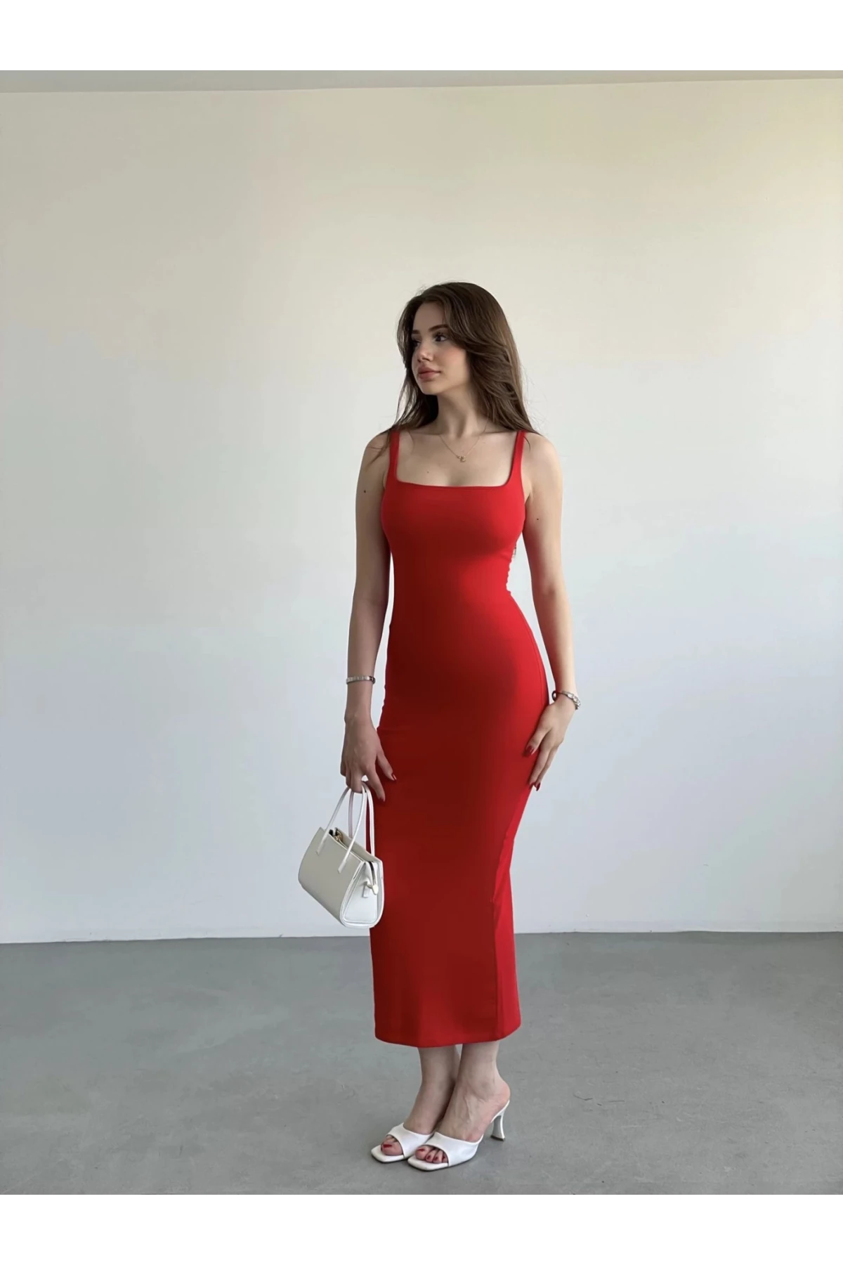 Kadın Kırmızı Askılı Kare Yaka Midi Elbise HZL25S-ZK11621