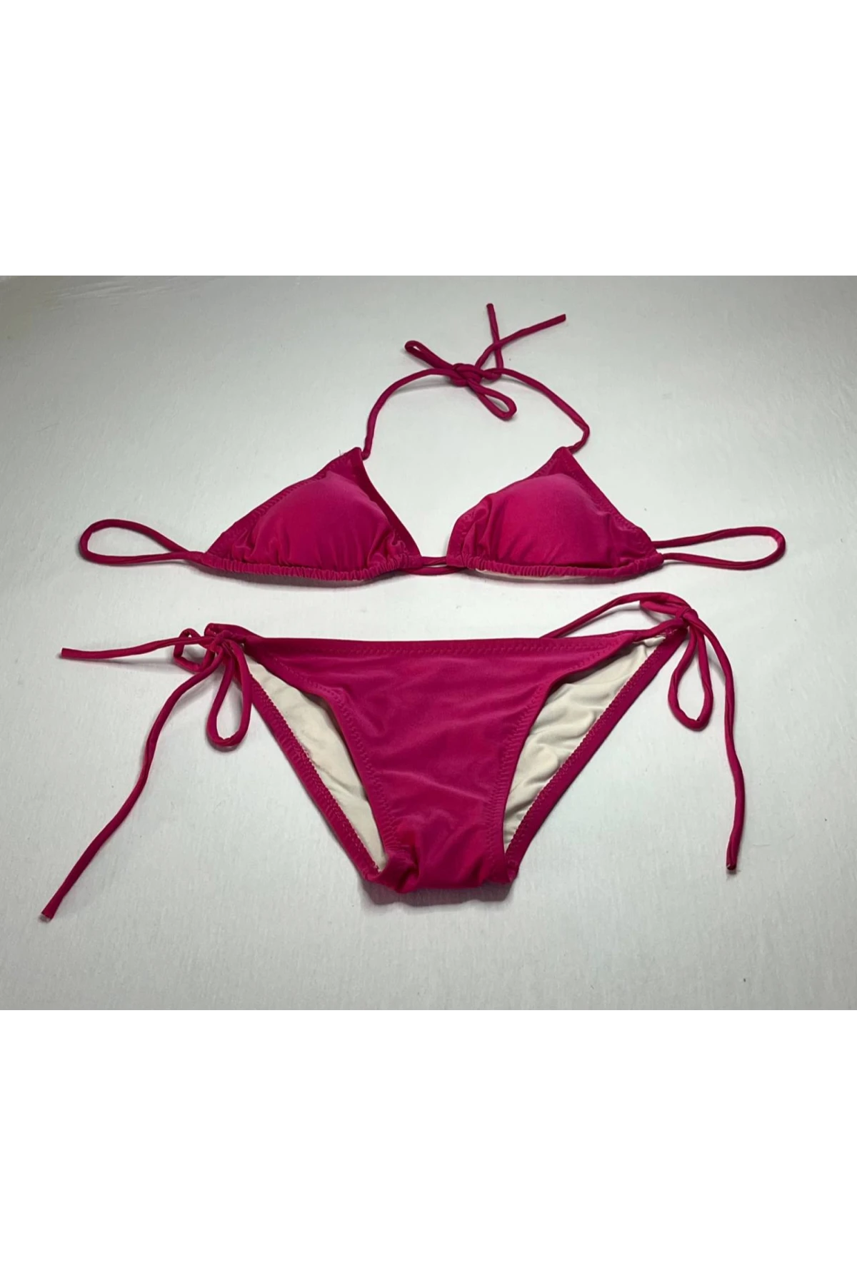 Kadın Koyu Pembe Boyundan İp Bağlamalı Üçgen Bikini Takımı HZL25S-LC5005