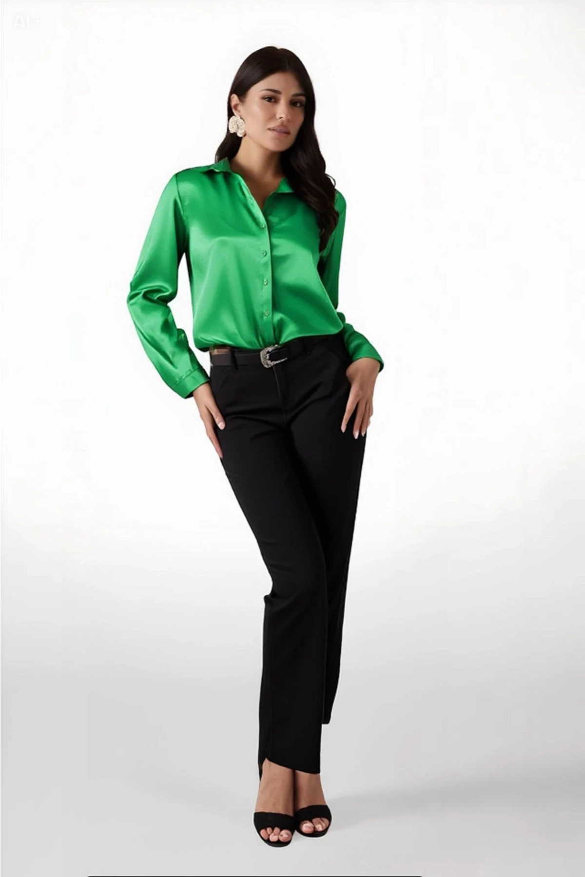 Kadın Koyu Yeşil Hafif Dökümlü Saten Yüzeyli Gömlek HZL22W-BD139641