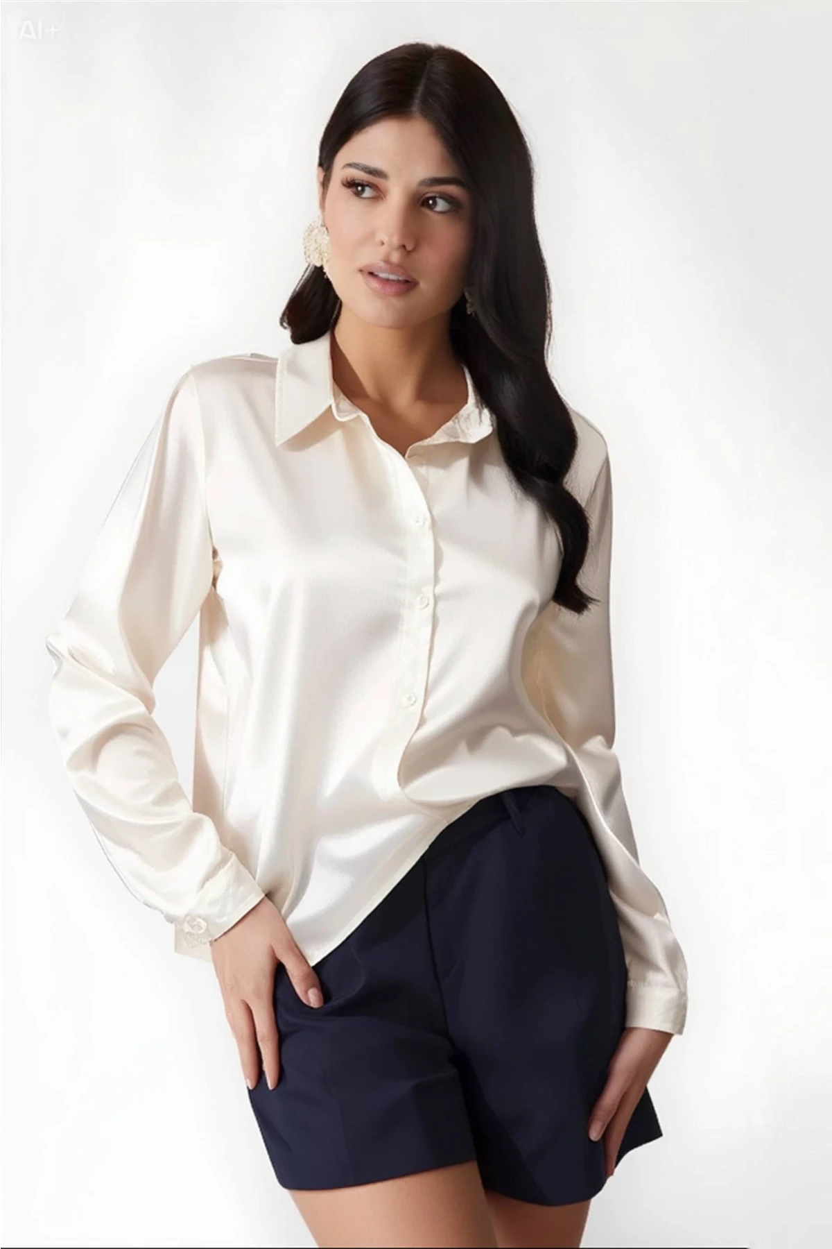 Kadın Krem Hafif Dökümlü Saten Yüzeyli Gömlek Hzl22w-bd139641