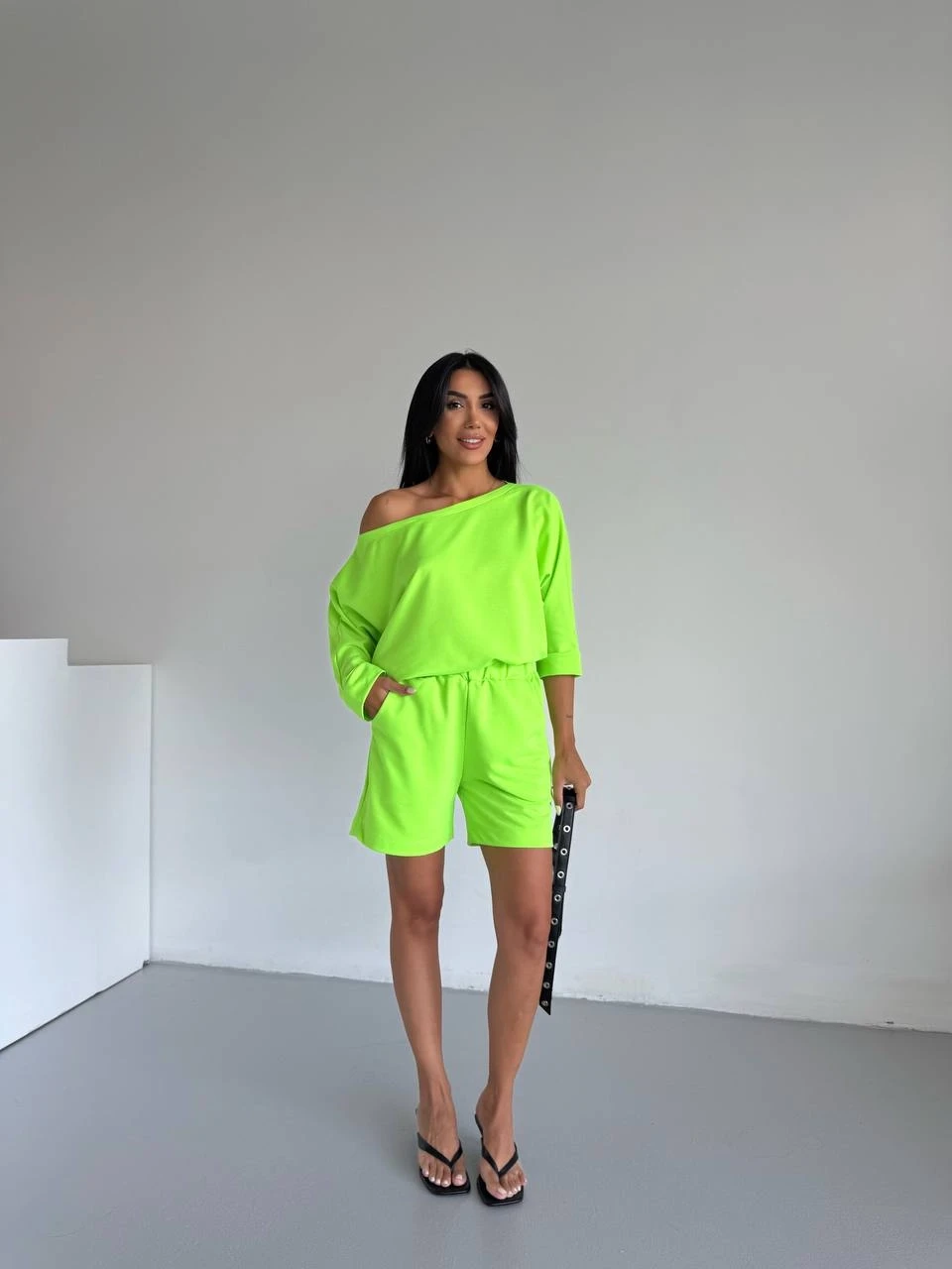 Kadın Neon Yeşil 2 İplik Kayık Yaka Bluz Şort Alt Üst Takım HZL25S-FRY120511