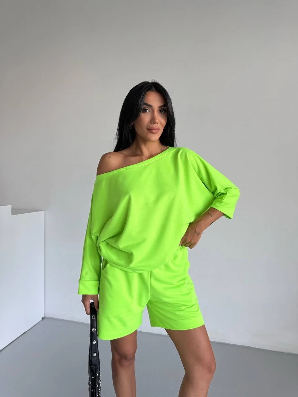 Kadın Neon Yeşil 2 İplik Kayık Yaka Bluz Şort Alt Üst Takım HZL25S-FRY120511