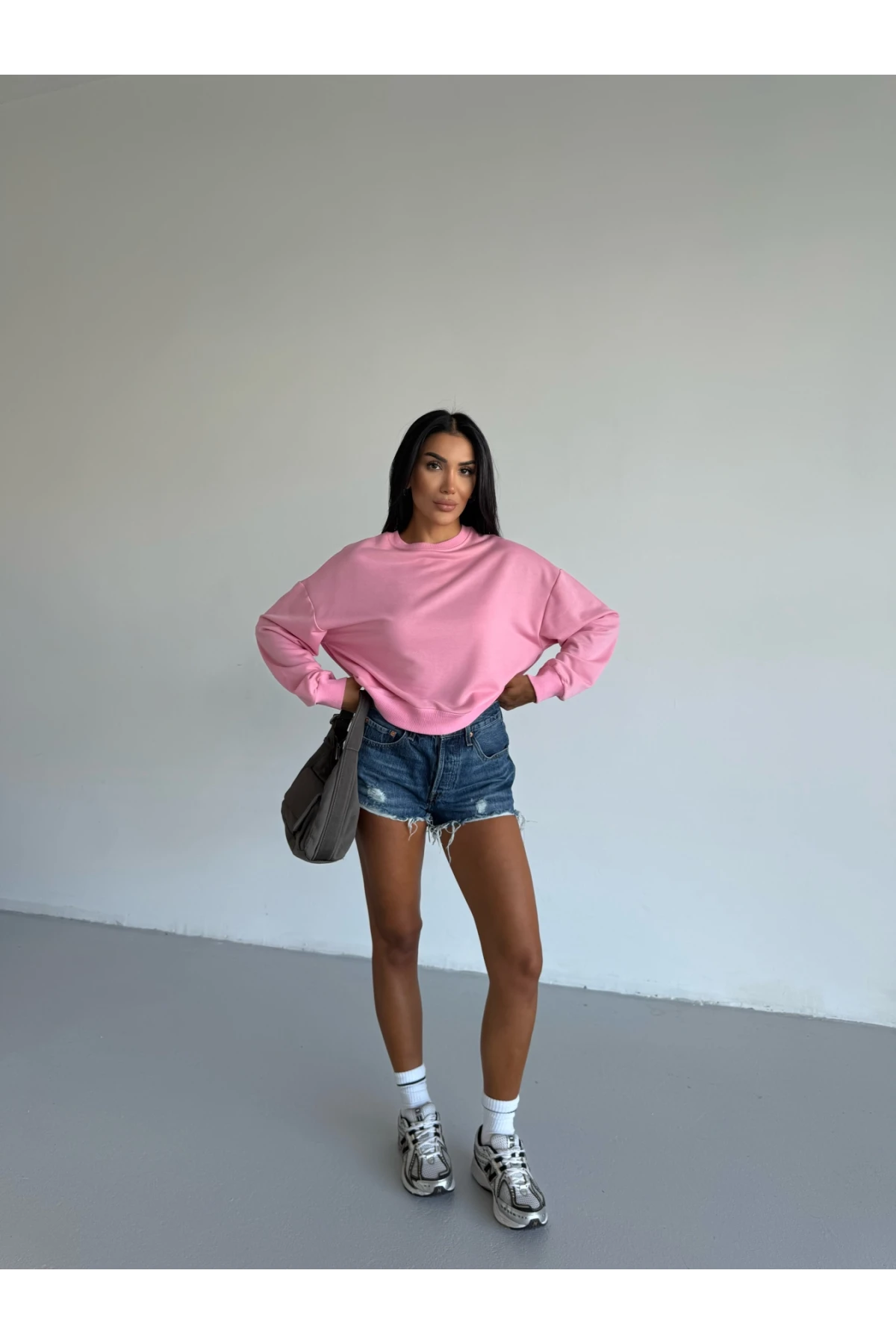 Kadın Pembe Bisiklet Yaka 2 İplik Sweatshirt HZL25W-FRY123391