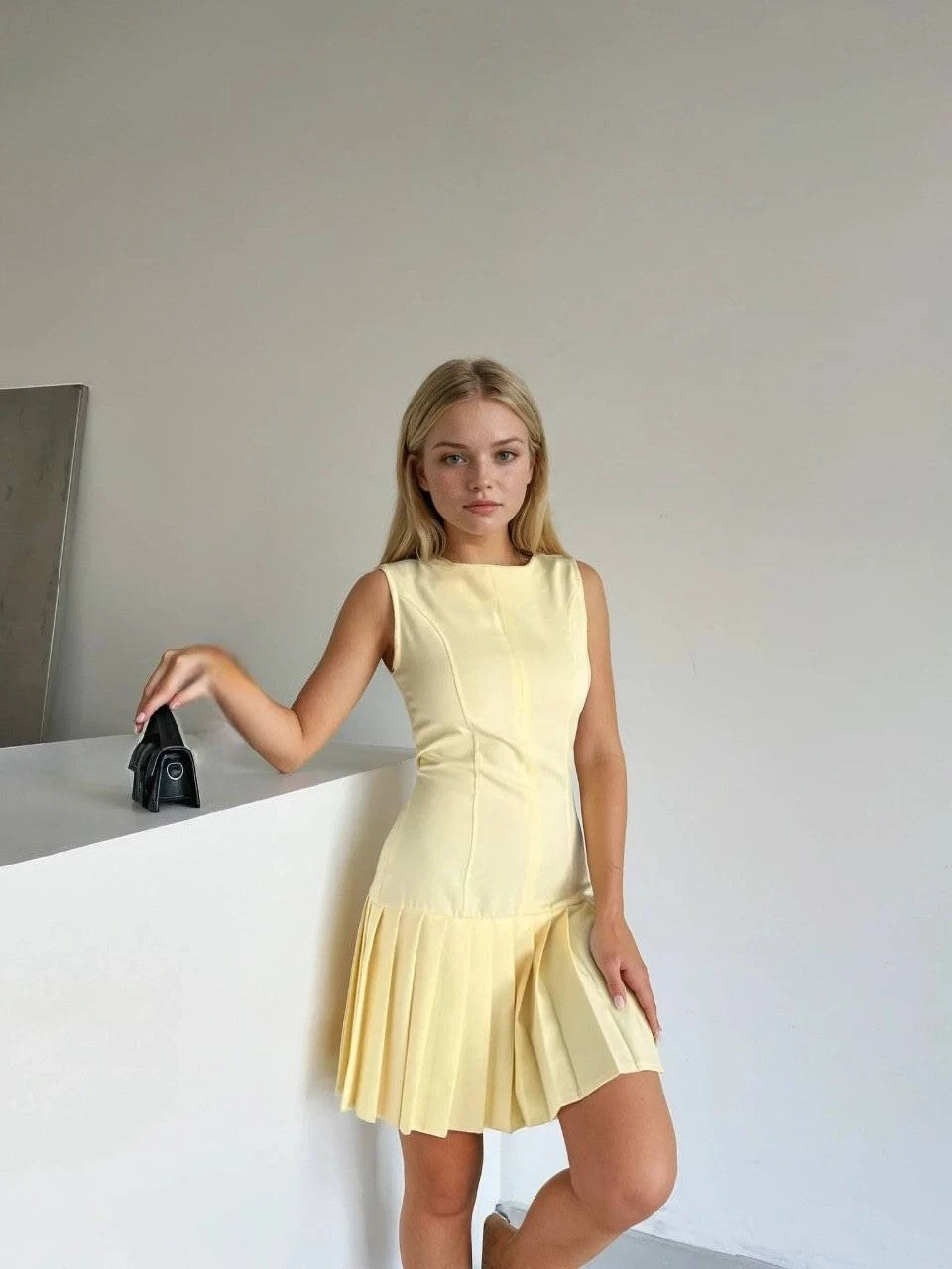 Kadın Sarı İthal Dooble Kumaş Kolsuz Elbise HZL25W-FRY122651