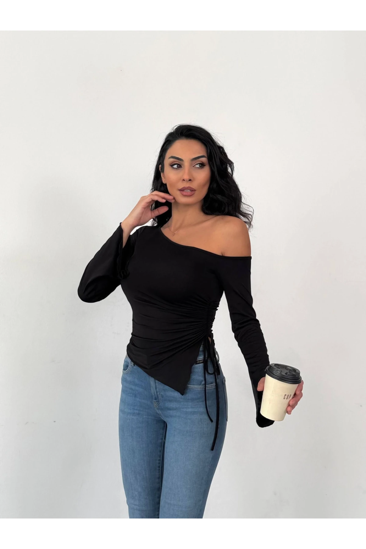 Kadın Siyah Asimetrik Kesim İspanyol Kol Beli Büzgülü Sandy Bluz HZL25W-FRY123591