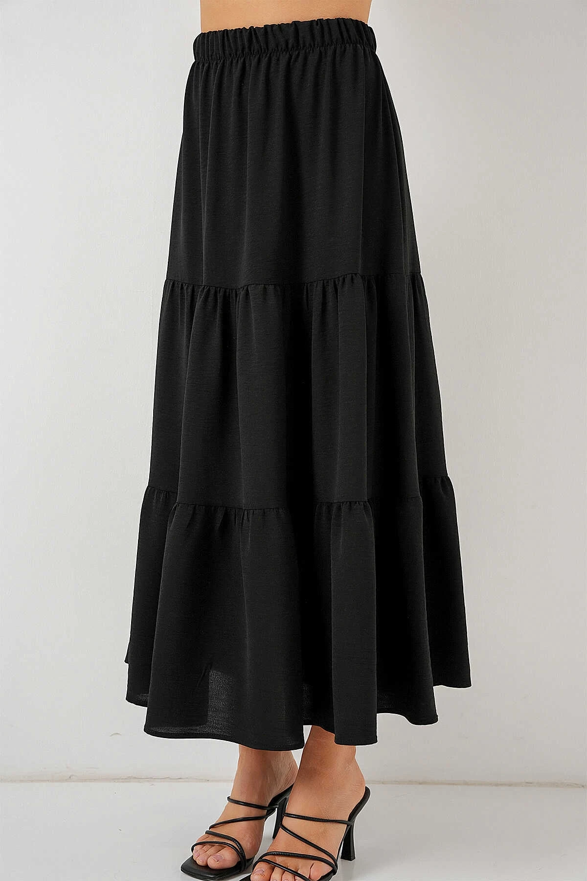 Kadın Siyah Beli Lastikli Ayrobin Uzun Etek HZL25S-BD180481