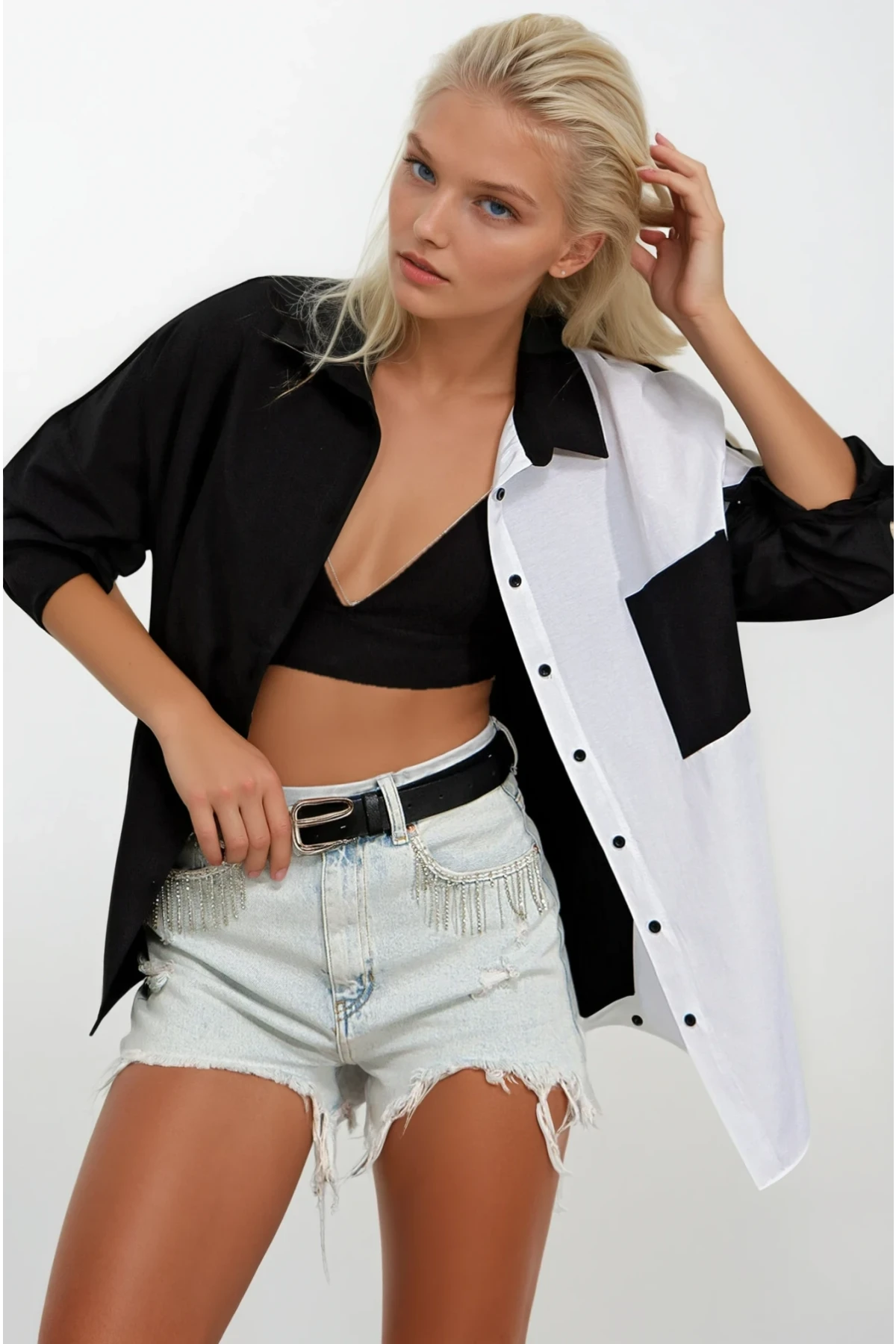 Kadın Siyah Beyaz Renk Bloklu Poplin Basic Gömlek HZL22S-BD1201161