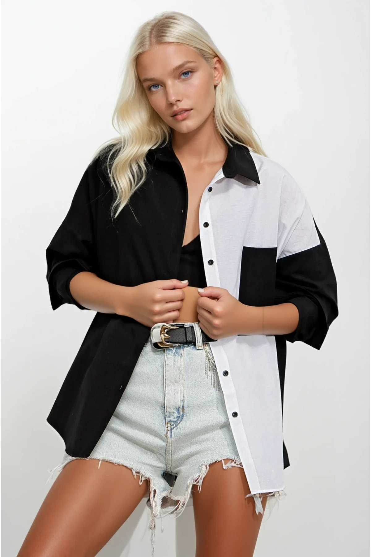 Kadın Siyah Beyaz Renk Bloklu Poplin Basic Gömlek HZL22S-BD1201161