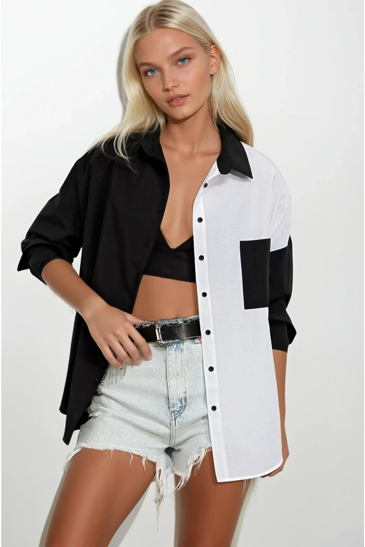 Kadın Siyah Beyaz Renk Bloklu Poplin Basic Gömlek HZL22S-BD1201161